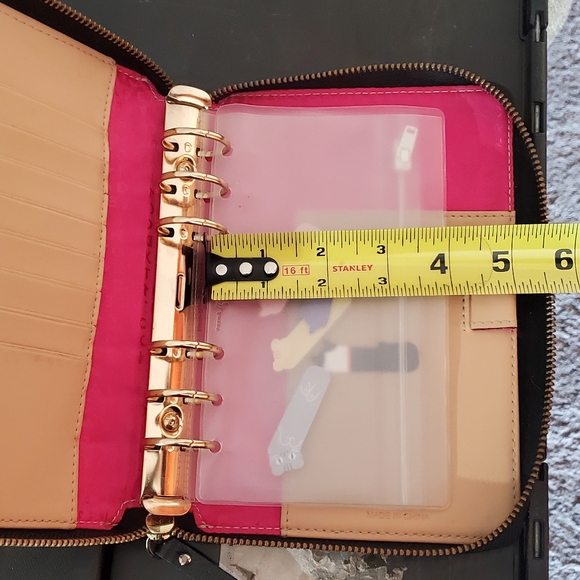 Kate Spade Wellesley planner - Picture 9 of 12